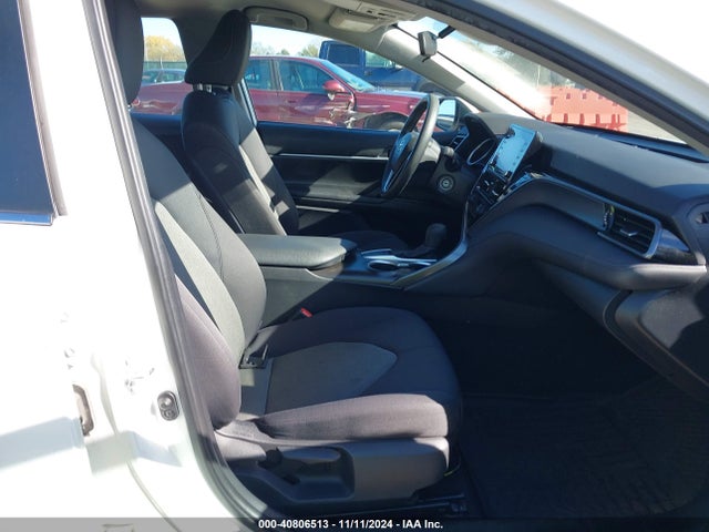 Toyota CAMRY LE 2022 4T1C11AK5NU663897 Image 5