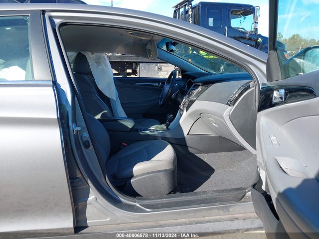 5NPEC4AB8EH827632 Hyundai Sonata Se 2.0t