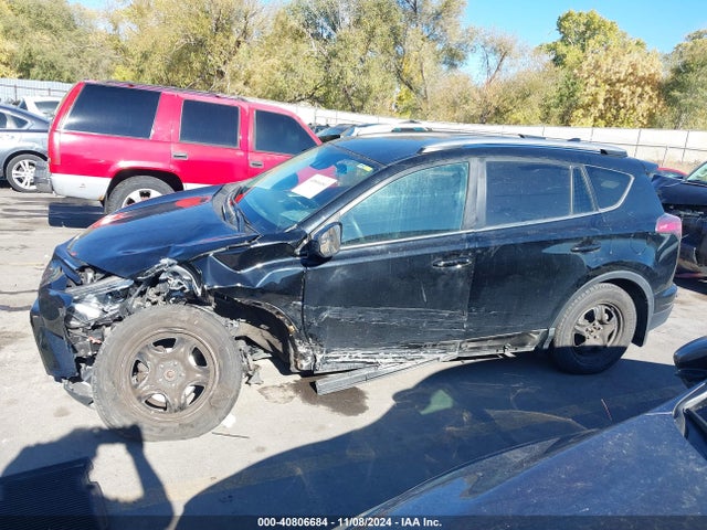 Toyota RAV4 LE 2018 2T3BFREV4JW849898 Image 14