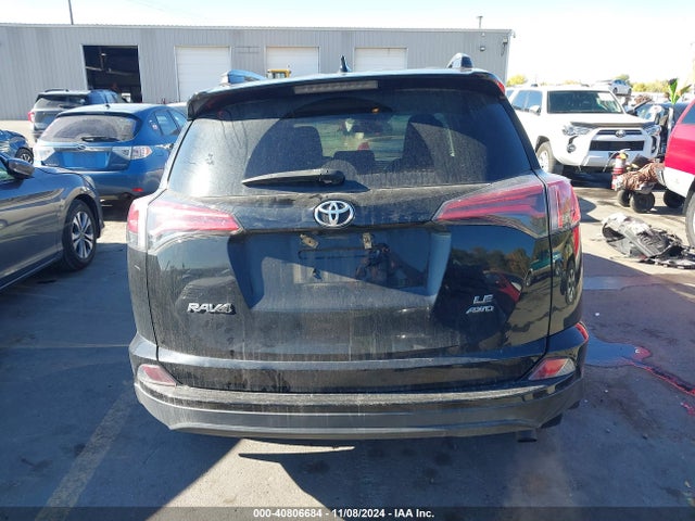 Toyota RAV4 LE 2018 2T3BFREV4JW849898 Image 16