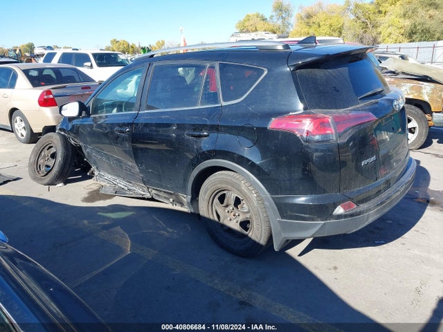 Toyota RAV4 LE 2018 2T3BFREV4JW849898 Image 3