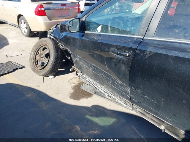 Toyota RAV4 LE 2018 2T3BFREV4JW849898 Image 6