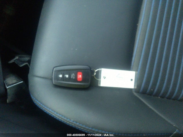 JTMEWRFV7LD530233 Toyota Rav4 Hybrid Xse