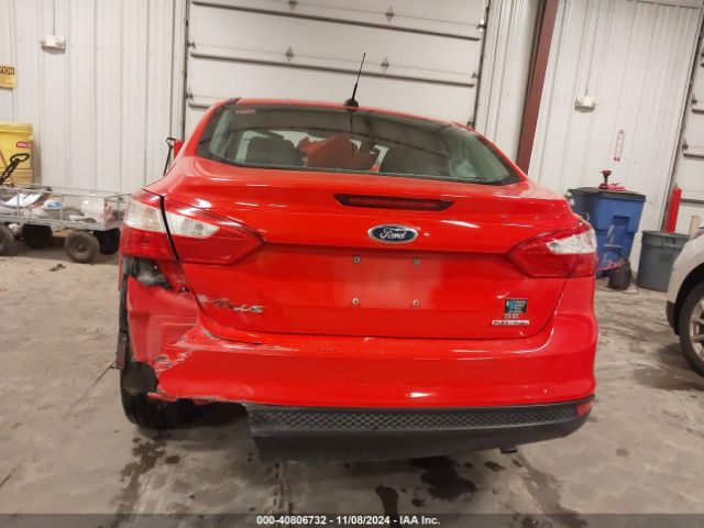 1FADP3F25EL218793 Ford FOCUS SE