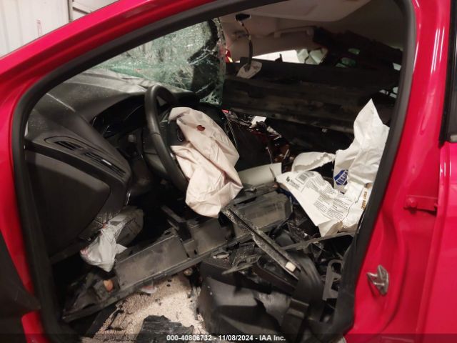 1FADP3F25EL218793 Ford FOCUS SE
