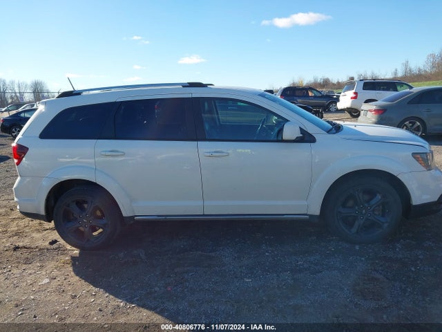 3C4PDCGG1KT737382 Dodge Journey Crossroad