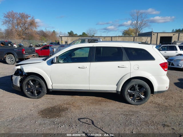 3C4PDCGG1KT737382 Dodge Journey Crossroad