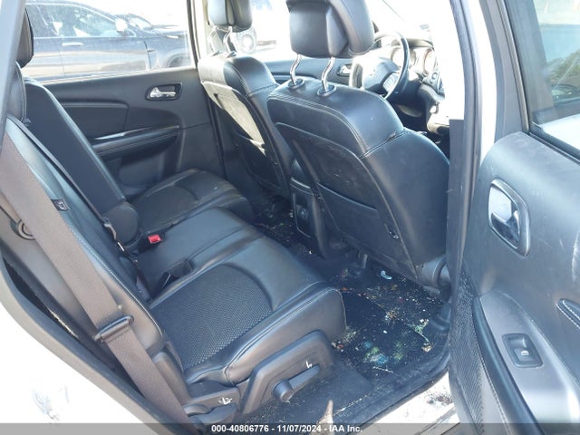 3C4PDCGG1KT737382 Dodge Journey Crossroad