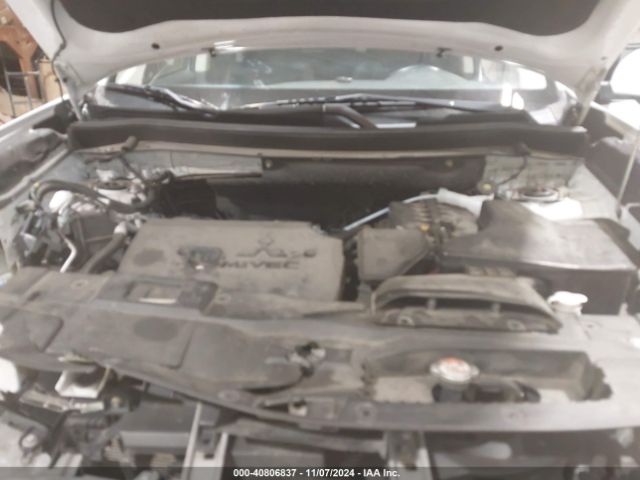 JA4AZ3A31HZ059757 Mitsubishi Outlander Se