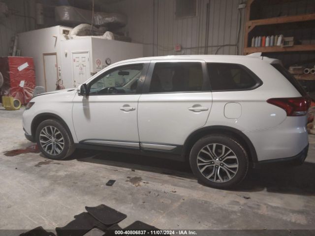 JA4AZ3A31HZ059757 Mitsubishi Outlander Se