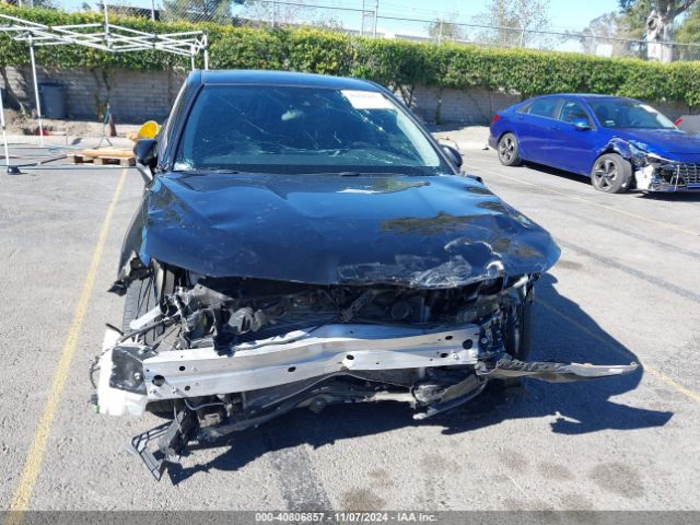 4T1G11AK2NU057202 Toyota Camry Se Nightshade Edition