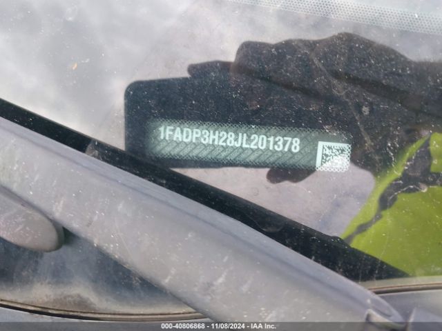 1FADP3H28JL201378 Ford FOCUS SEL