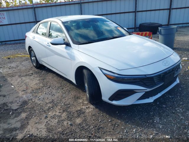 KMHLL4DG6RU716325 Hyundai ELANTRA SE