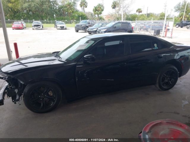 2C3CDXBG8FH751330 Dodge Charger Se