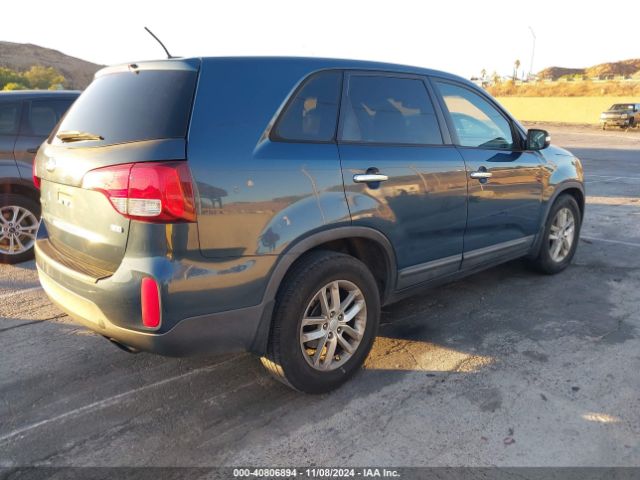 5XYKT3A69FG607845 KIA SORENTO LX