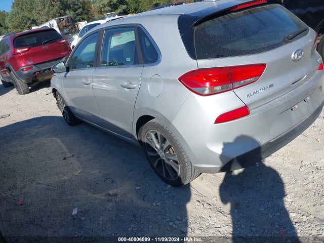 Hyundai ELANTRA GT 2018 KMHH35LE6JU010472 Image 3