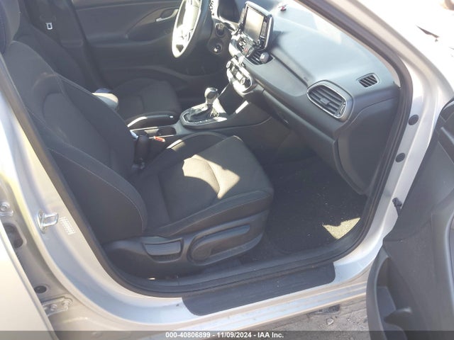 Hyundai ELANTRA GT 2018 KMHH35LE6JU010472 Image 5