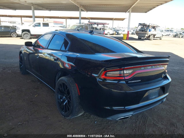 2C3CDXHG5GH227822 Dodge Charger Sxt