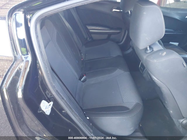 2C3CDXHG5GH227822 Dodge Charger Sxt