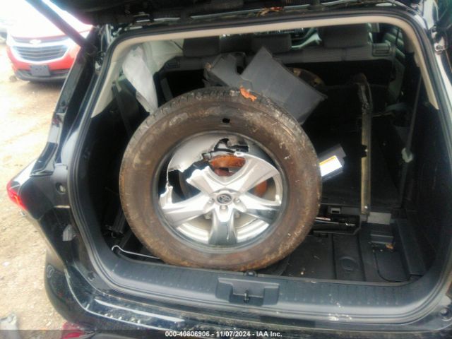5TDKDRBH6PS520960 Toyota Highlander Le