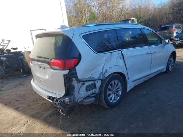 2C4RC1BG9JR115198 Chrysler Pacifica Touring L