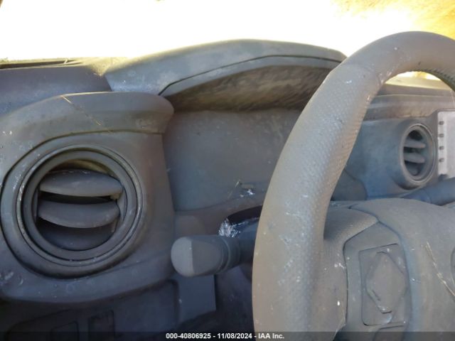 3TMCZ5ANXNM490087 Toyota Tacoma Trd Off Road