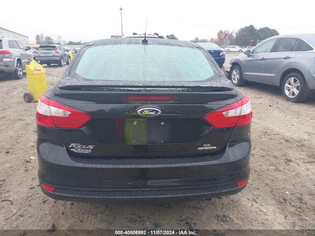Ford FOCUS SE 2014 1FADP3F2XEL234486 Image 16