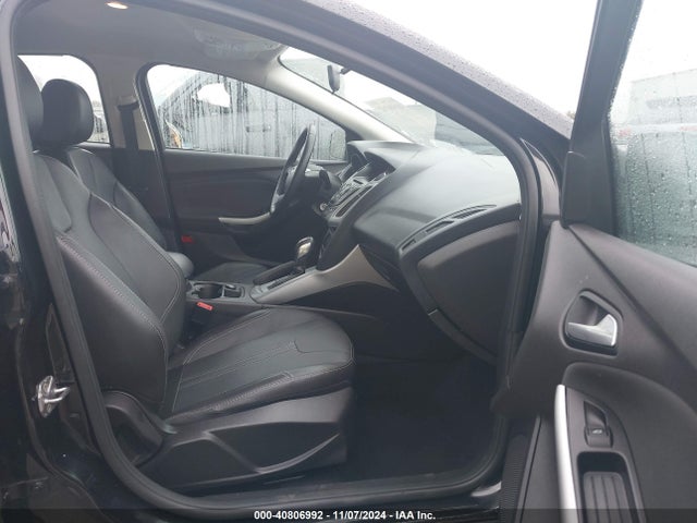 Ford FOCUS SE 2014 1FADP3F2XEL234486 Image 5