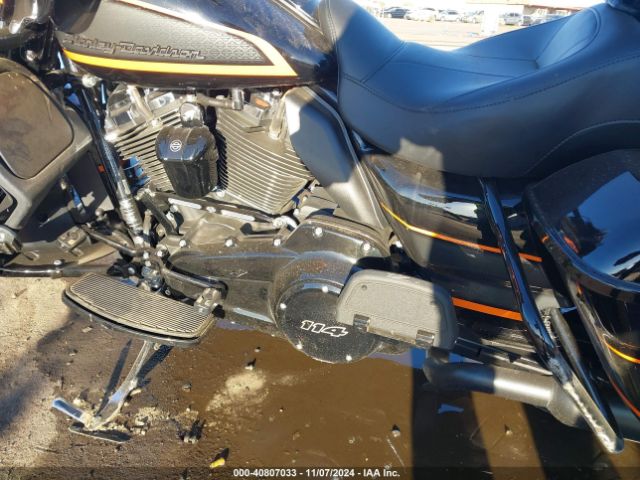 2022 HARLEY-DAVIDSON FLHTK 1HD1KEF12NB655749 Photo 8