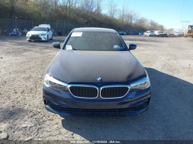 WBAJA7C56JG909058 BMW 530i Xdrive