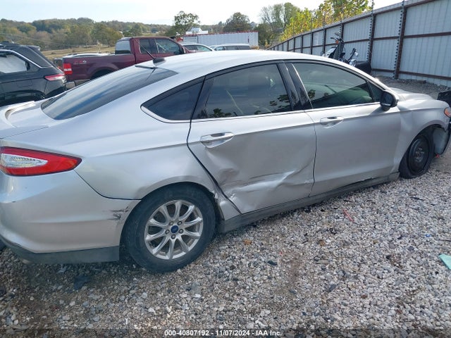 Ford FUSION S 2015 1FA6P0G7XF5116669 Image 6
