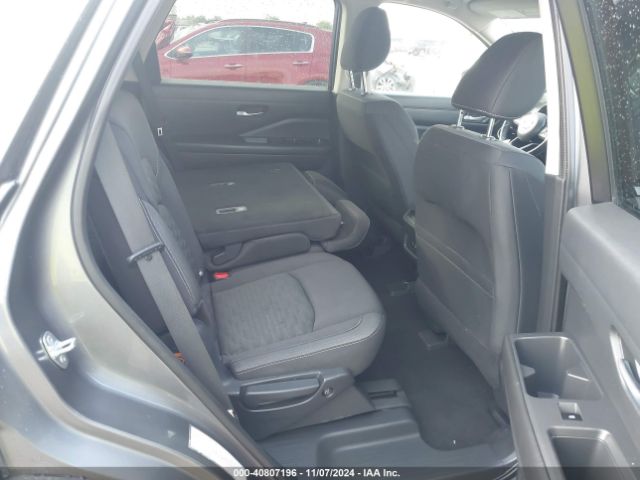 5N1DR3BA0NC215913 Nissan Pathfinder Sv 2wd