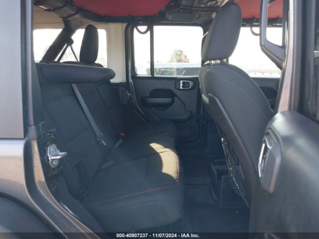1C4HJXFG5JW274323 Jeep Wrangler Unlimited Rubicon 4x4