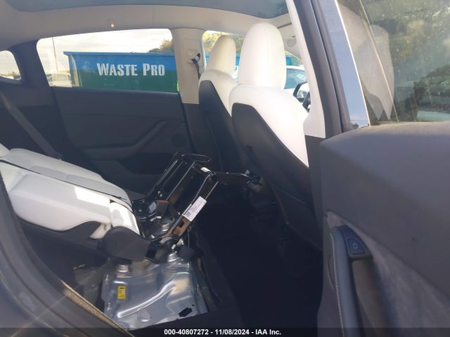 2023 TESLA MODEL Y 7SAYGDEEXPA166953 Photo 7