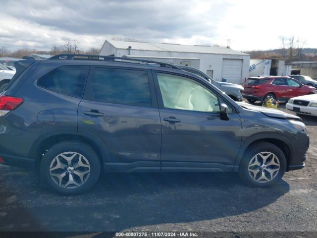 JF2SKAEC4PH507735 Subaru Forester Premium