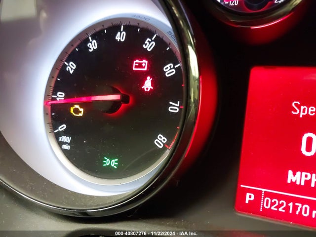 W04WH3N5XHG065735 Buick Cascada Premium