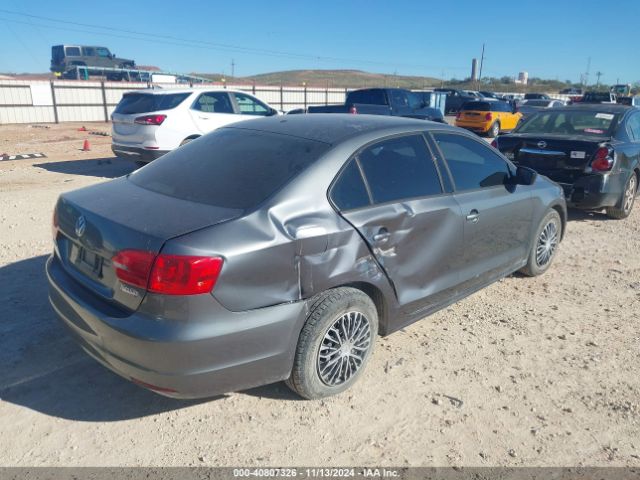 3VW2K7AJ4EM321737 Volkswagen Jetta 2.0l S