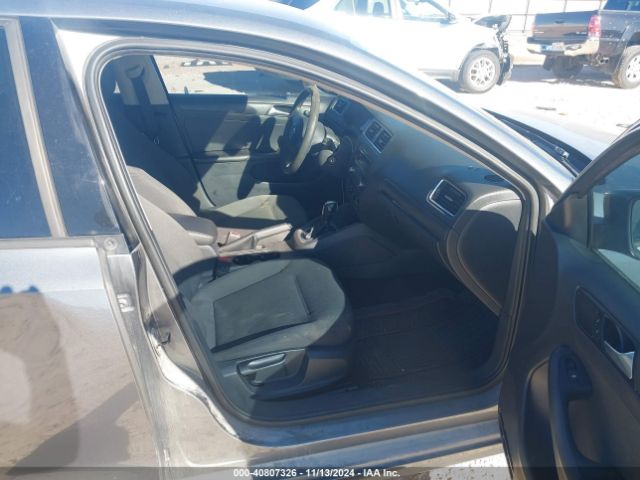 3VW2K7AJ4EM321737 Volkswagen Jetta 2.0l S