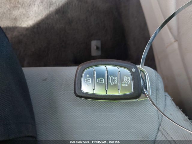 KM8J33A49LU111590 Hyundai Tucson Value