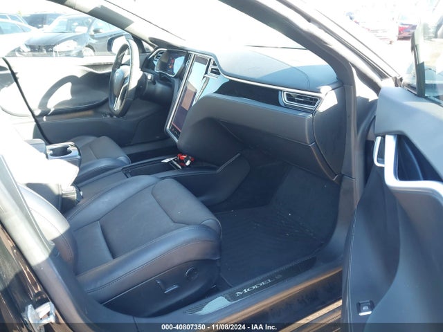 2018 TESLA MODEL S 5YJSA1E29JF252631 Photo 4