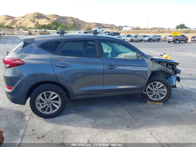 Hyundai TUCSON SEL 2018 KM8J33A41JU682908 Image 14