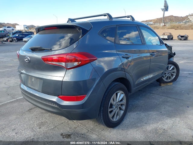 Hyundai TUCSON SEL 2018 KM8J33A41JU682908 Image 4