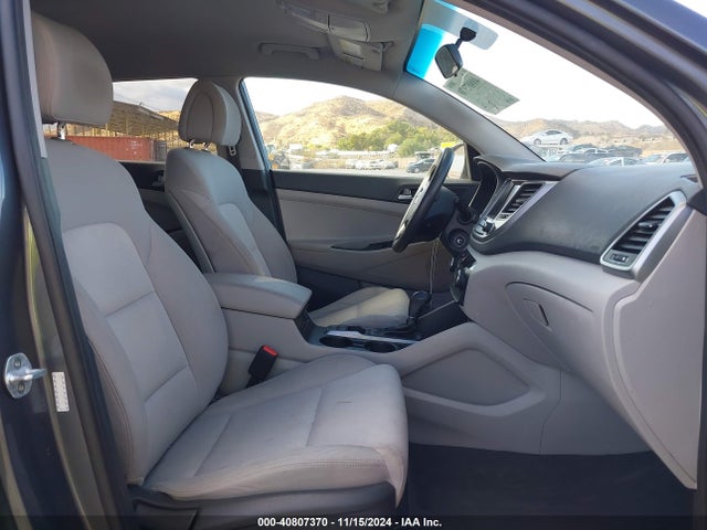 Hyundai TUCSON SEL 2018 KM8J33A41JU682908 Image 5