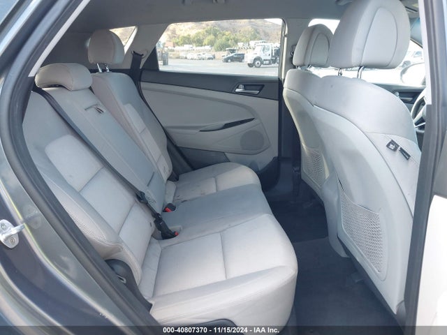 Hyundai TUCSON SEL 2018 KM8J33A41JU682908 Image 8
