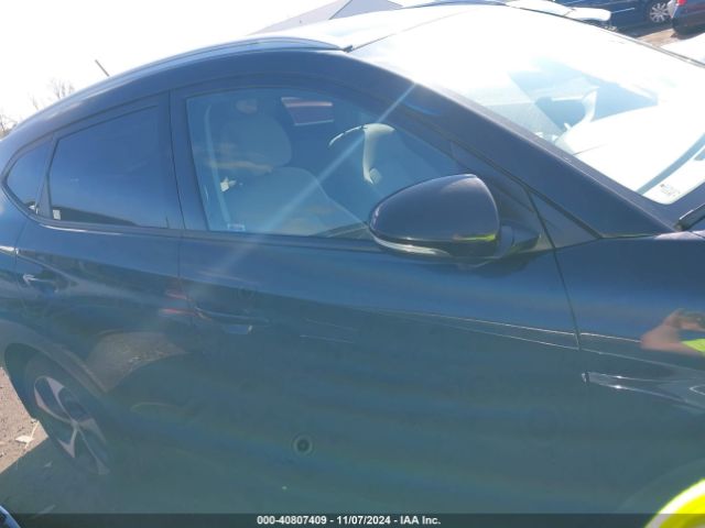 KM8J33A21GU212563 Hyundai Tucson Sport