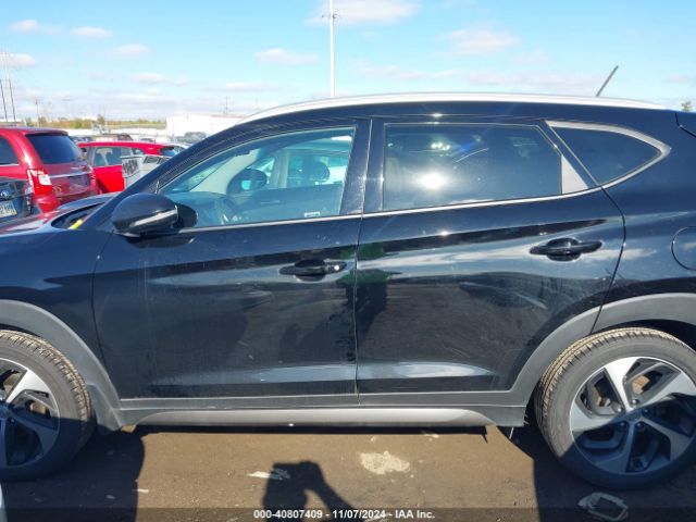 KM8J33A21GU212563 Hyundai Tucson Sport