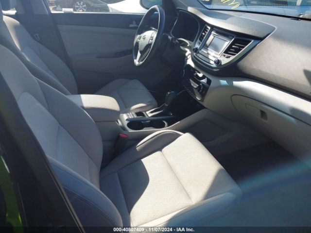 KM8J33A21GU212563 Hyundai Tucson Sport