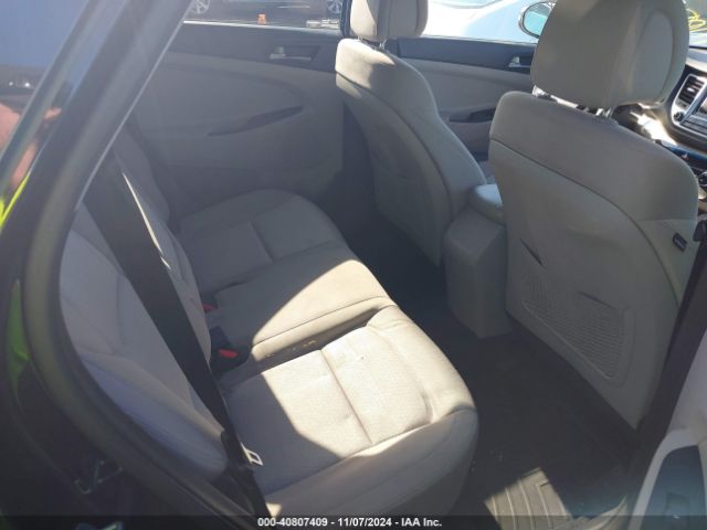 KM8J33A21GU212563 Hyundai Tucson Sport