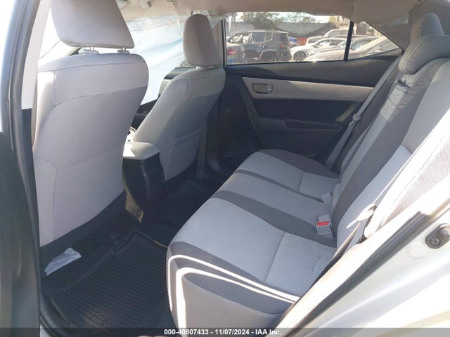 Toyota COROLLA LE 2018 5YFBURHE4JP834832 Image 8