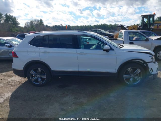 3VV2B7AX9MM017729 Volkswagen Tiguan 2.0t Se/2.0t Se R-line Black/2.0t Sel